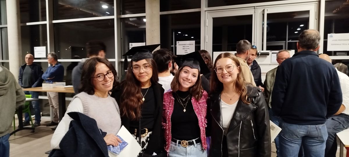 remise diplomes 2024