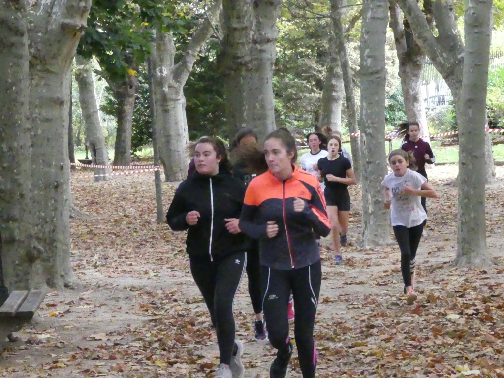 5 cross filles 3è-4è 8