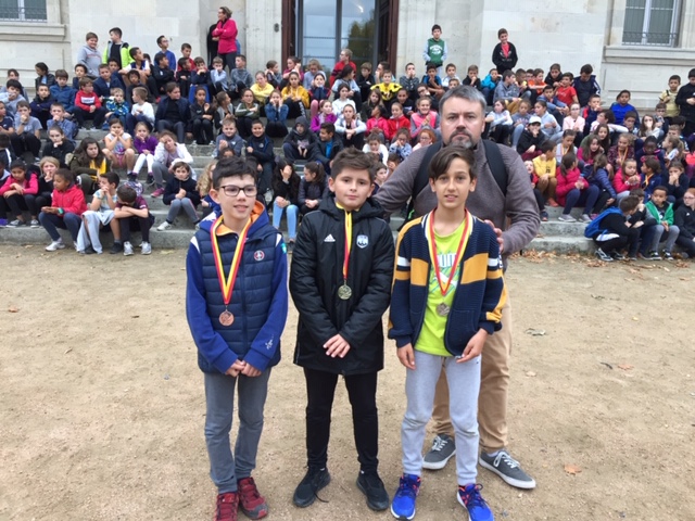 8 vainqueurs garçons CM2