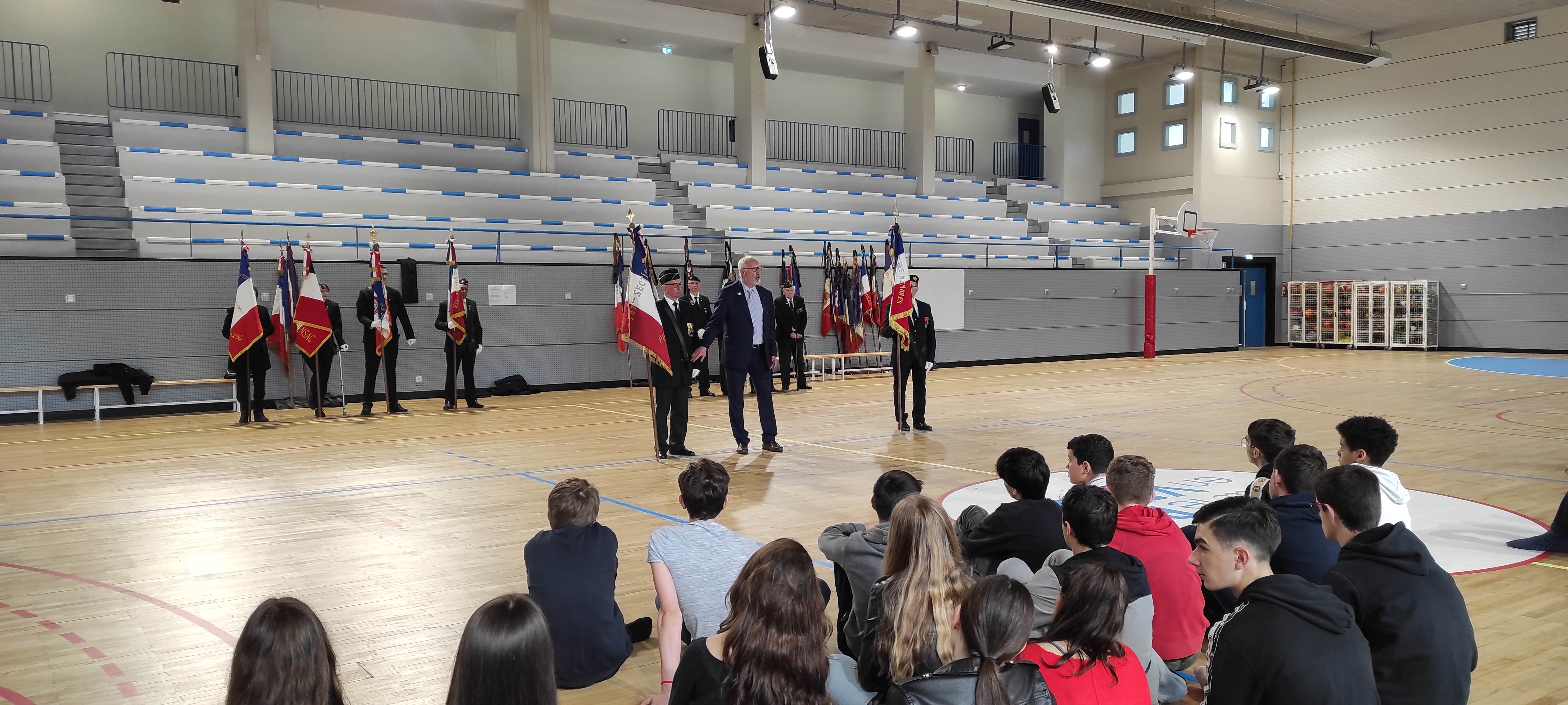 Massot formation porte drapeau