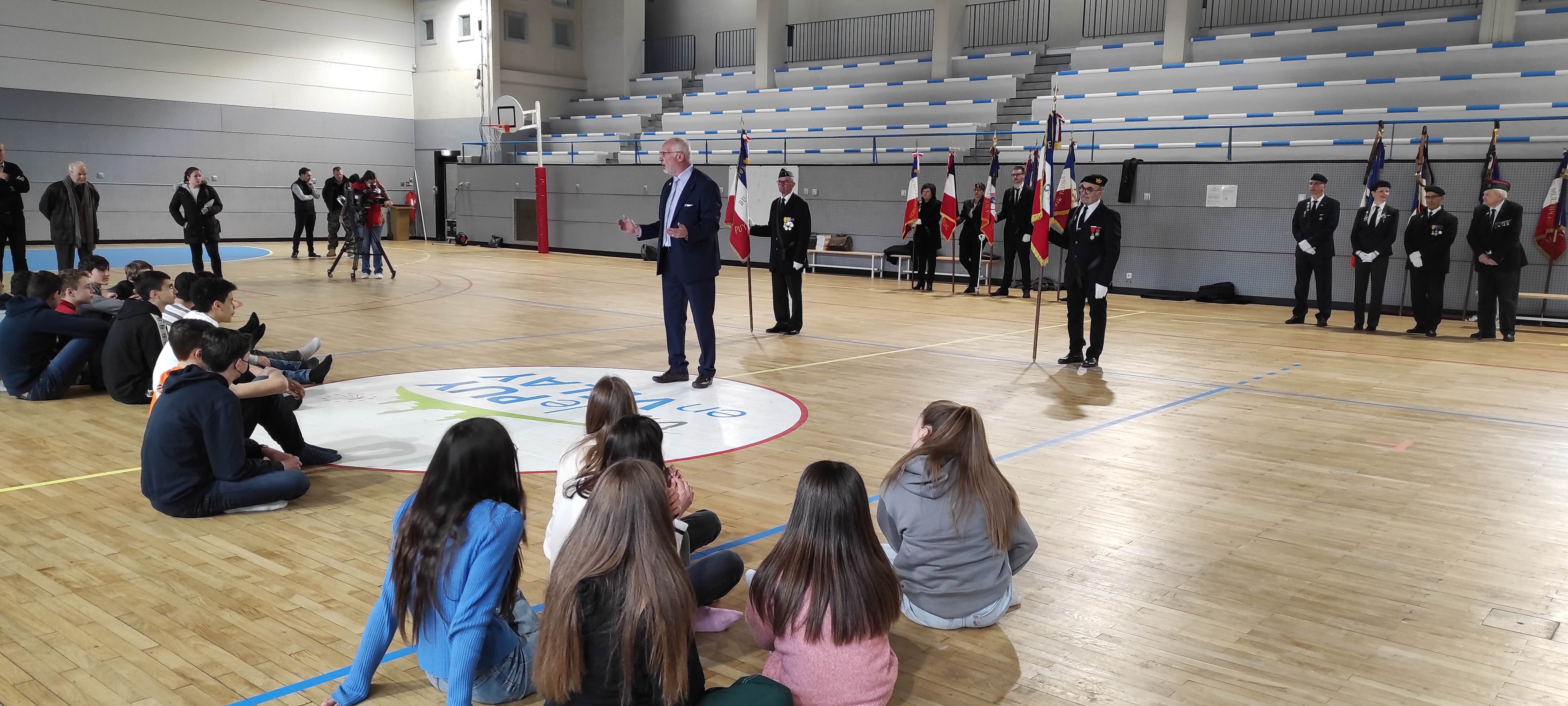 Massot formation porte drapeau