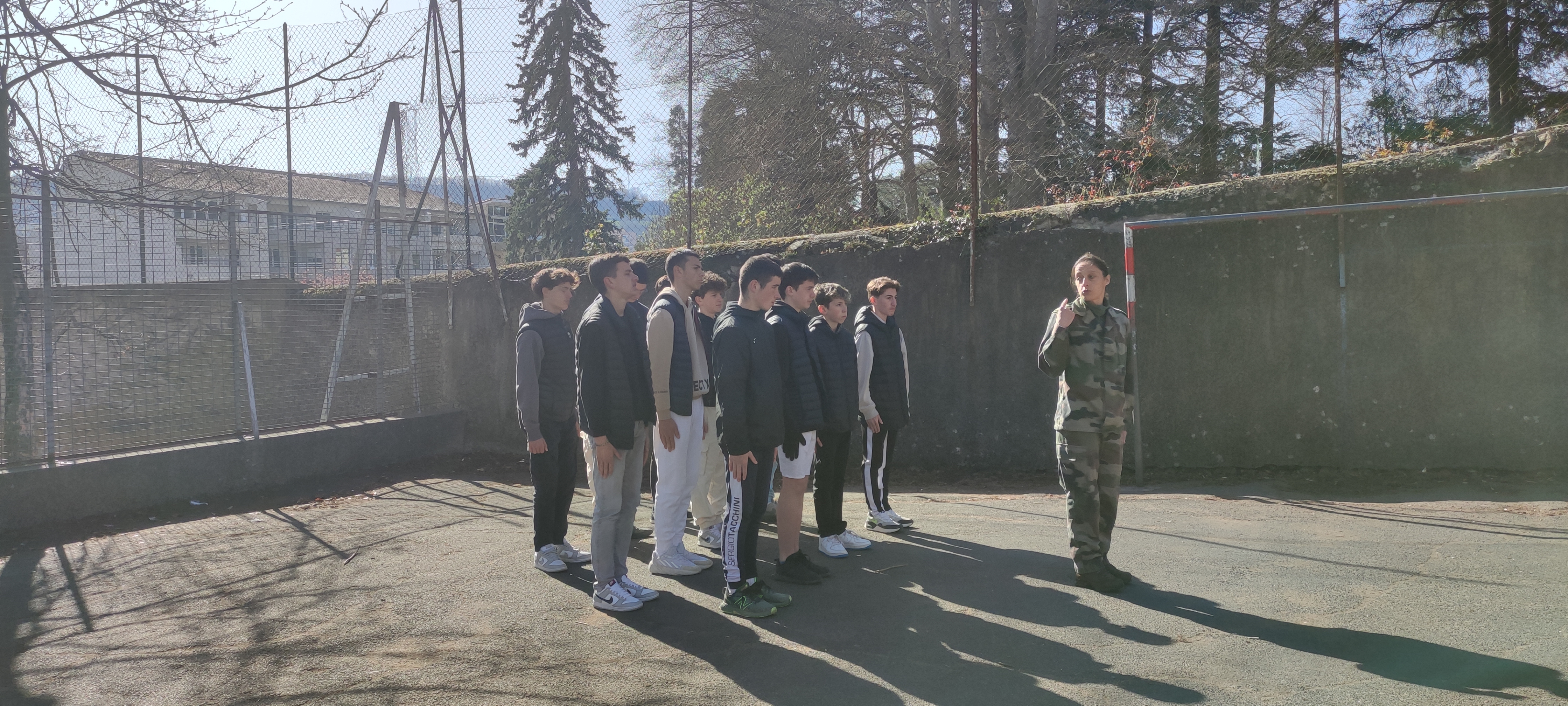 Formation Porte-drapeaux pour la classe défense