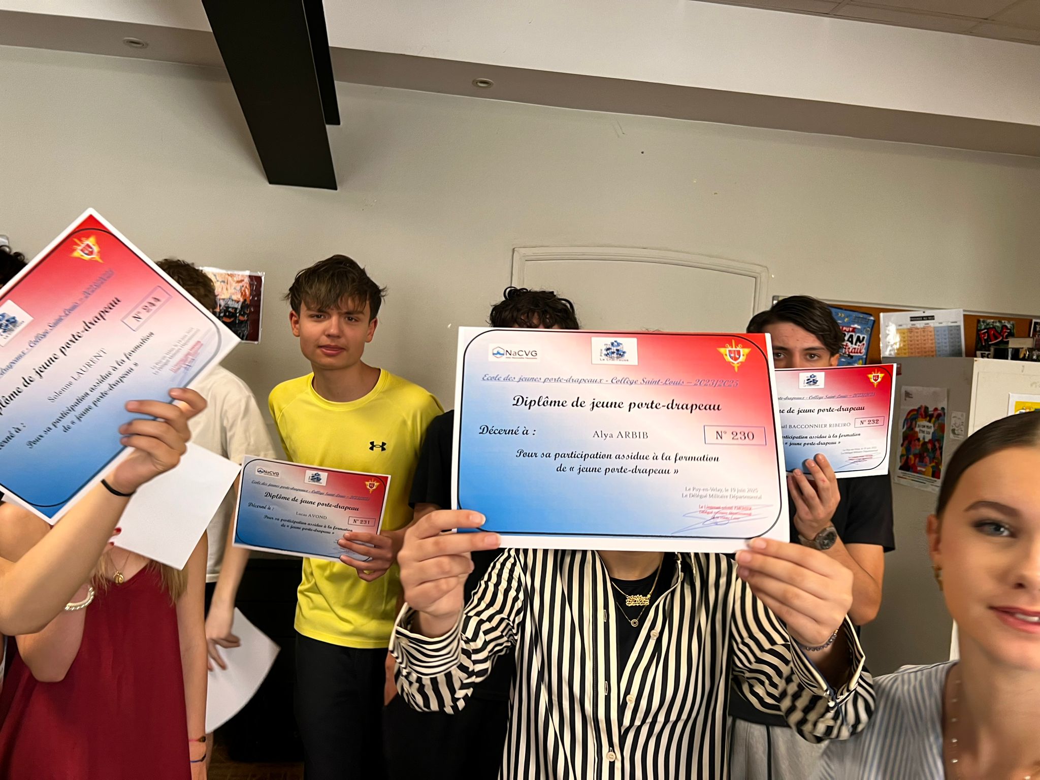 remise diplome porte drapeaux 2025